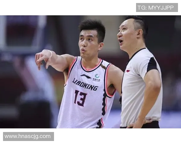 武汉篮球队与成都篮球队实力对比分析及赛后复盘总结