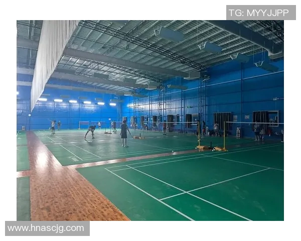 羽毛球焦点广州羽毛球队的比赛经验与欧冠足球的深度对比分析